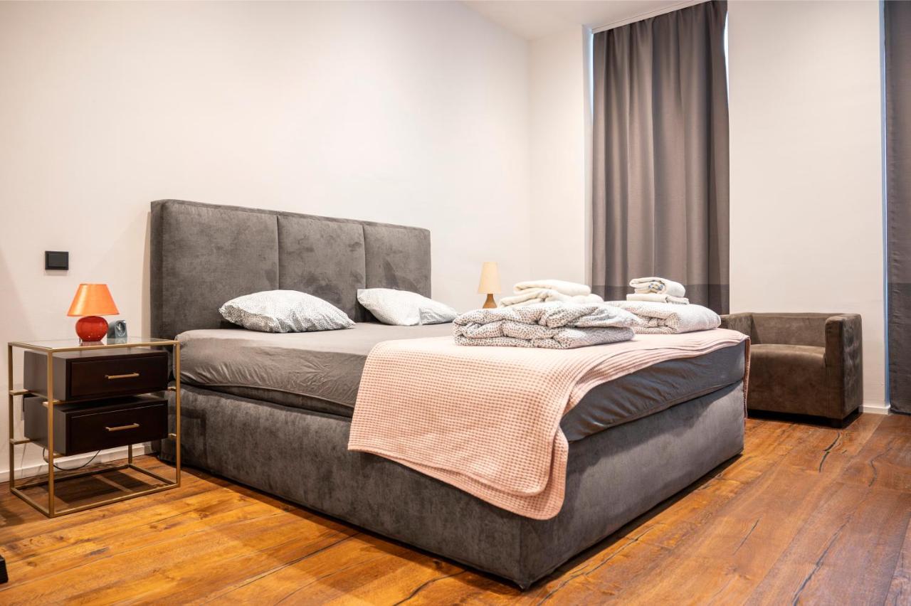 Komfortable Wohnung Schoenbrunn Vienna Luaran gambar